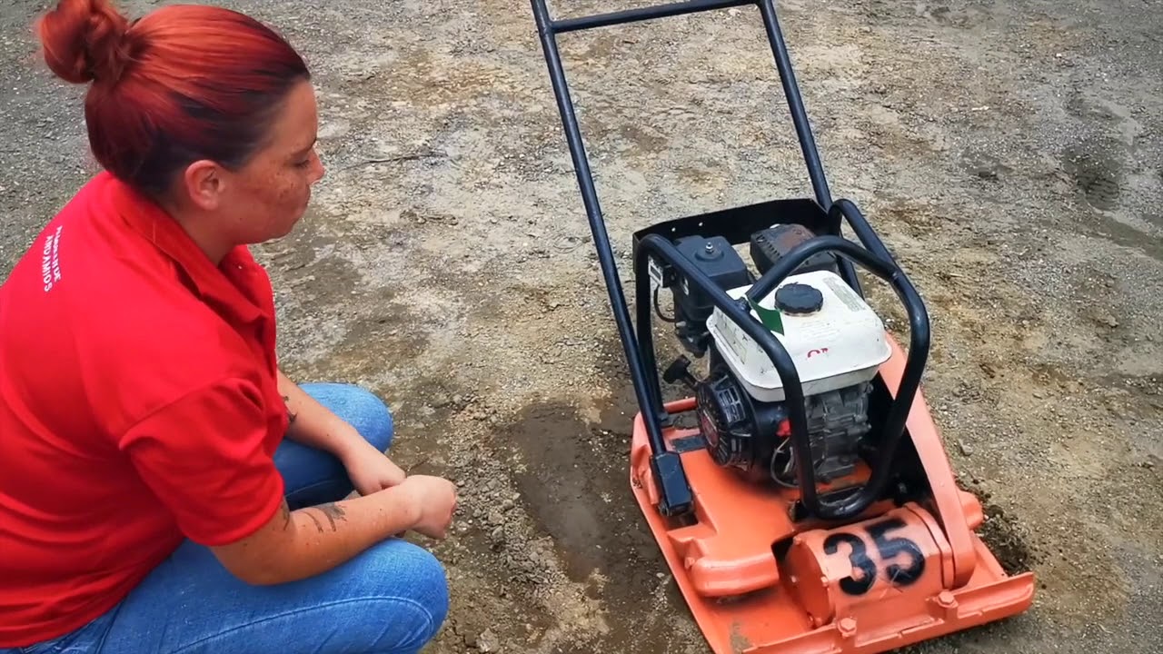 Pasos a la hora de revisar y encender una plancha compactadora