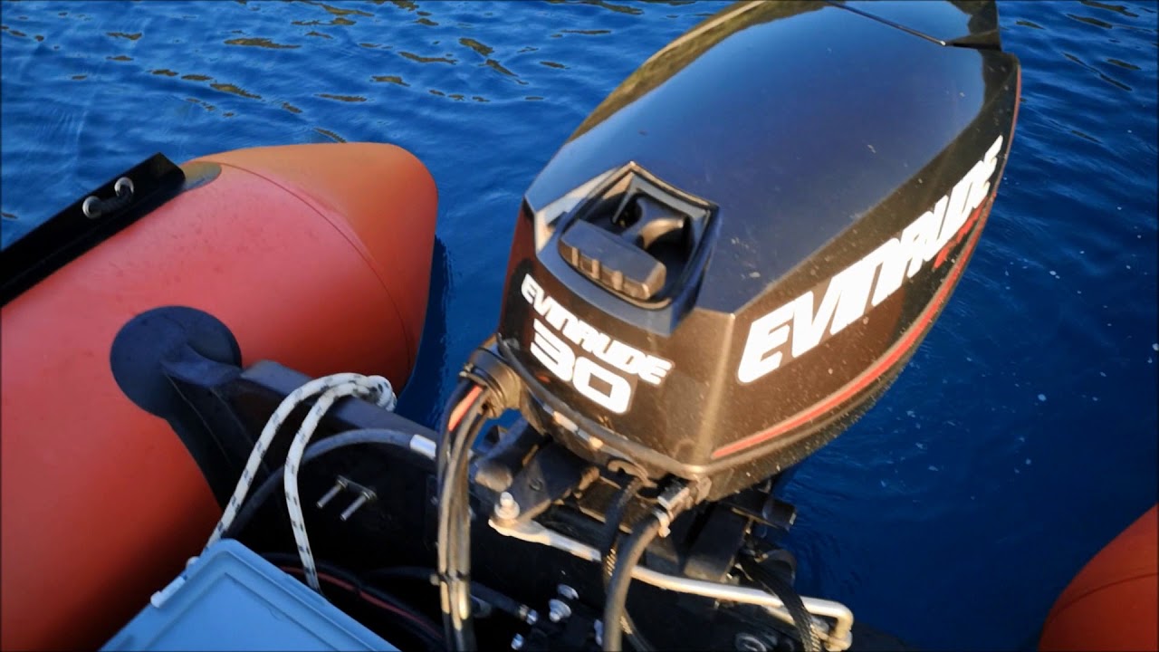 Quicksilver 420 Sport HD + Evinrude E-tec 30 DPGL on island Cres Croatia