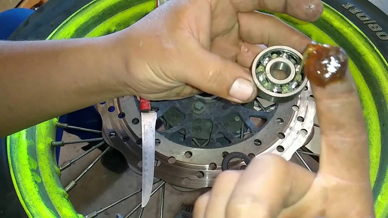 Cambia los  baleros de tu moto fácil