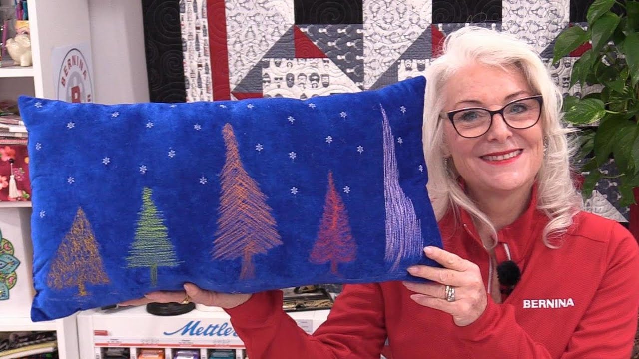 Simple Christmas Tree Pillow