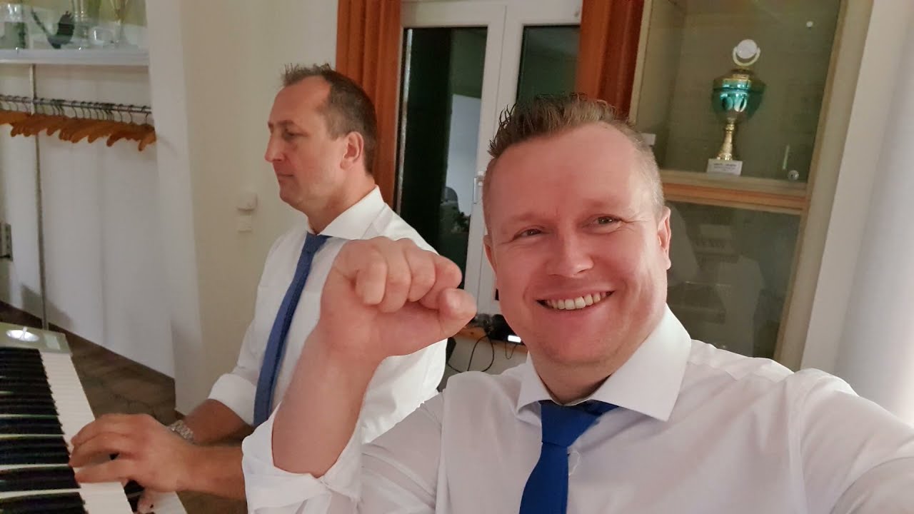 Mevludin Beširević zasvirao nešto za moju dušu prije dolaska svadbe