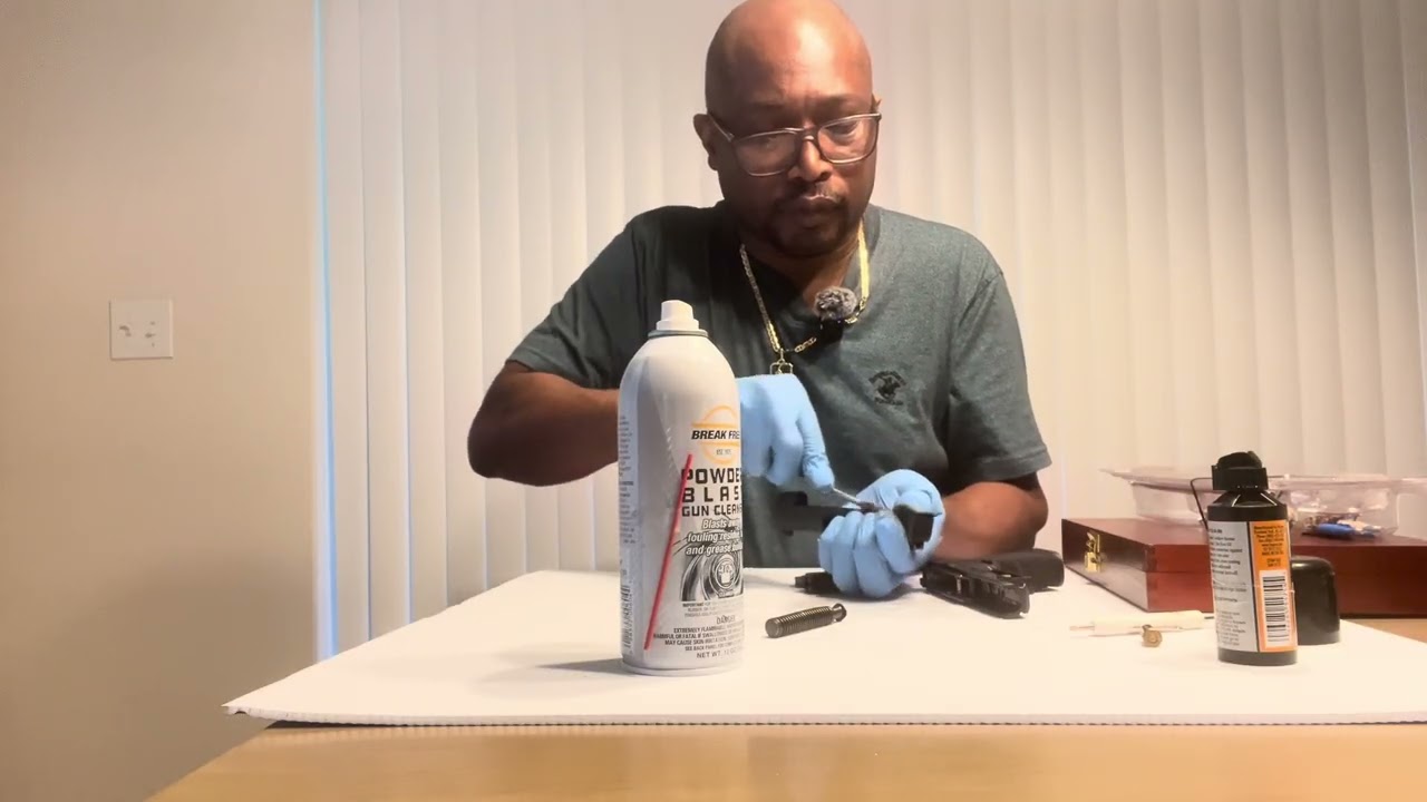 WOODY WRIGHT CLEANING HIS TAURUS GX4 CARRY FOR THE 1st TIME..