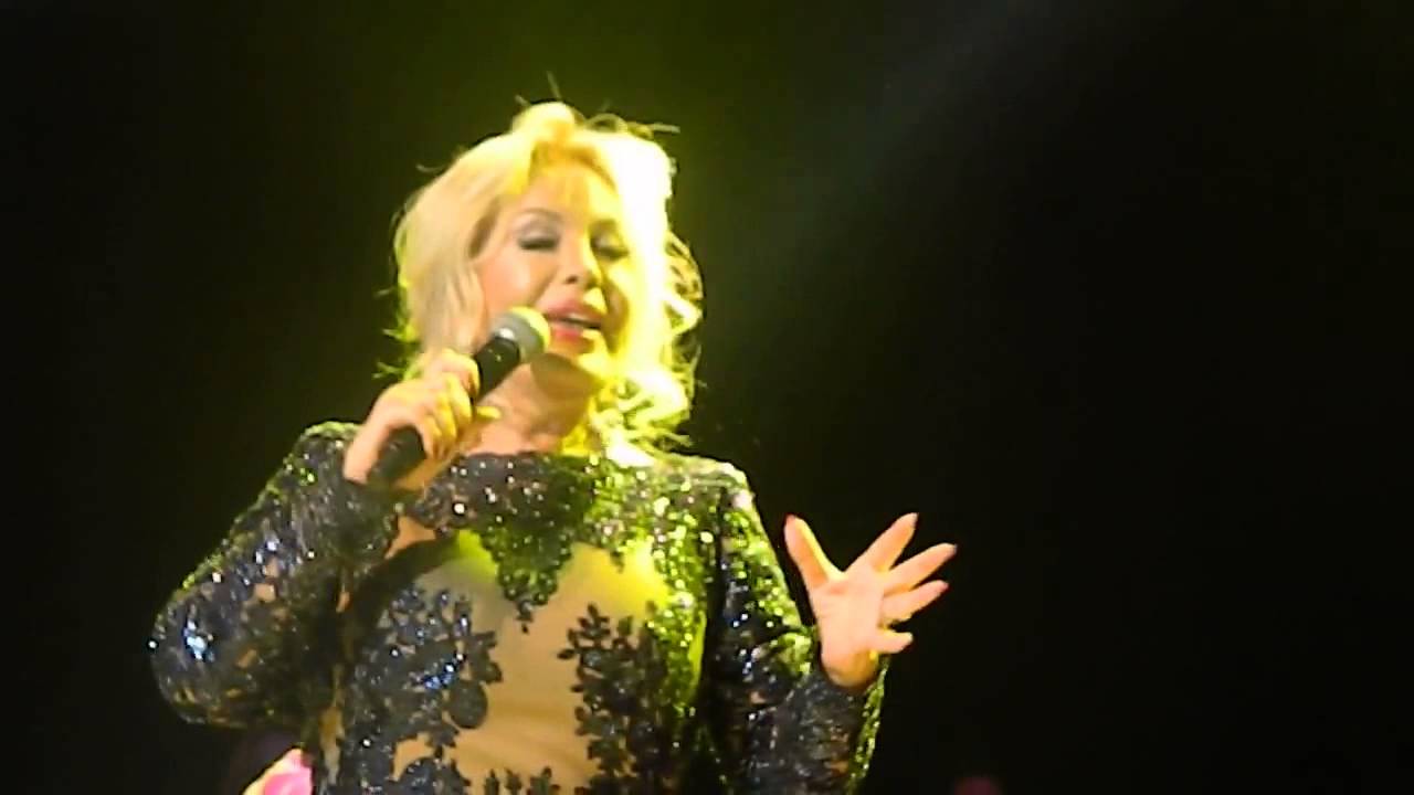 EMEL SAYIN - BİR RÜZGARDIR GELİR GEÇER SANMIŞTIM