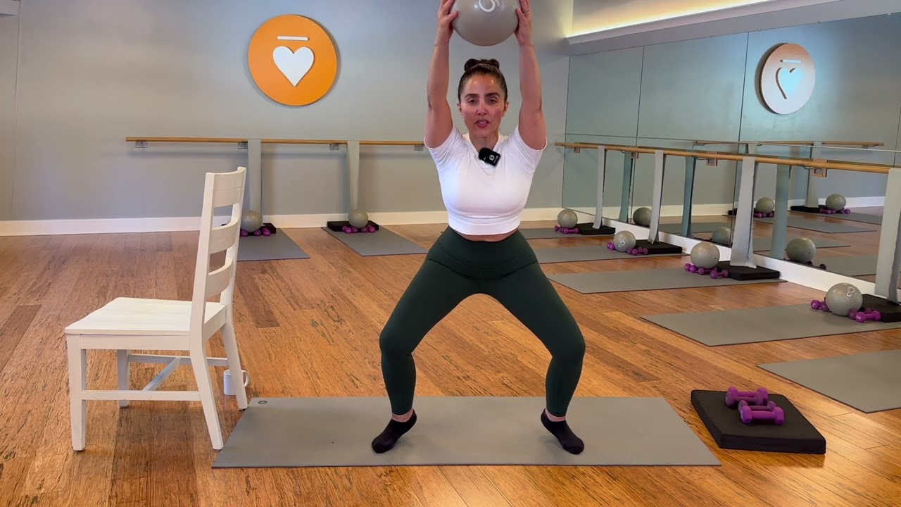 10 Minute Barre Flow For Better Posture/Barrecor