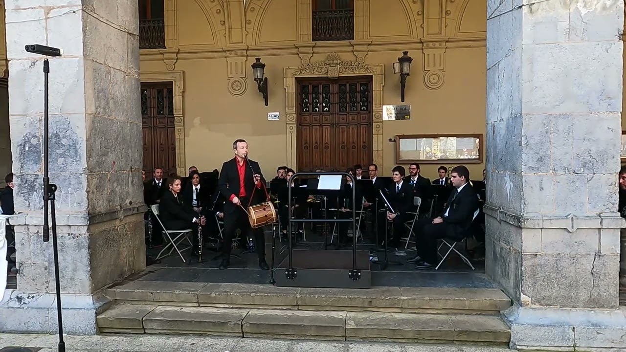 Garikoitz Mendizabal - Artzai kantak - Hernaniko Musika Banda