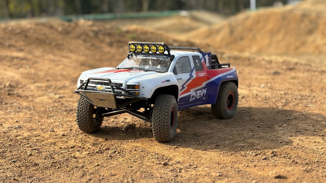 Proline Twin I Beam scx10 ii testing 90mm shock