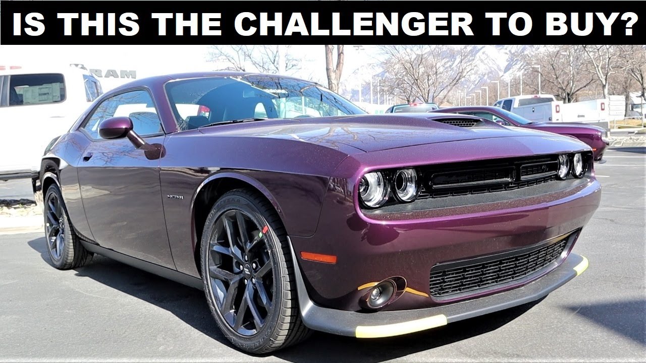 2022 Dodge Challenger R/T Plus: Should You Buy This Before The V8 Is Gone?