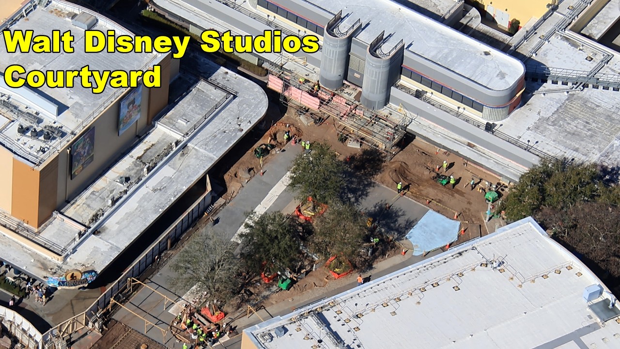 Walt Disney Studios Courtyard construction