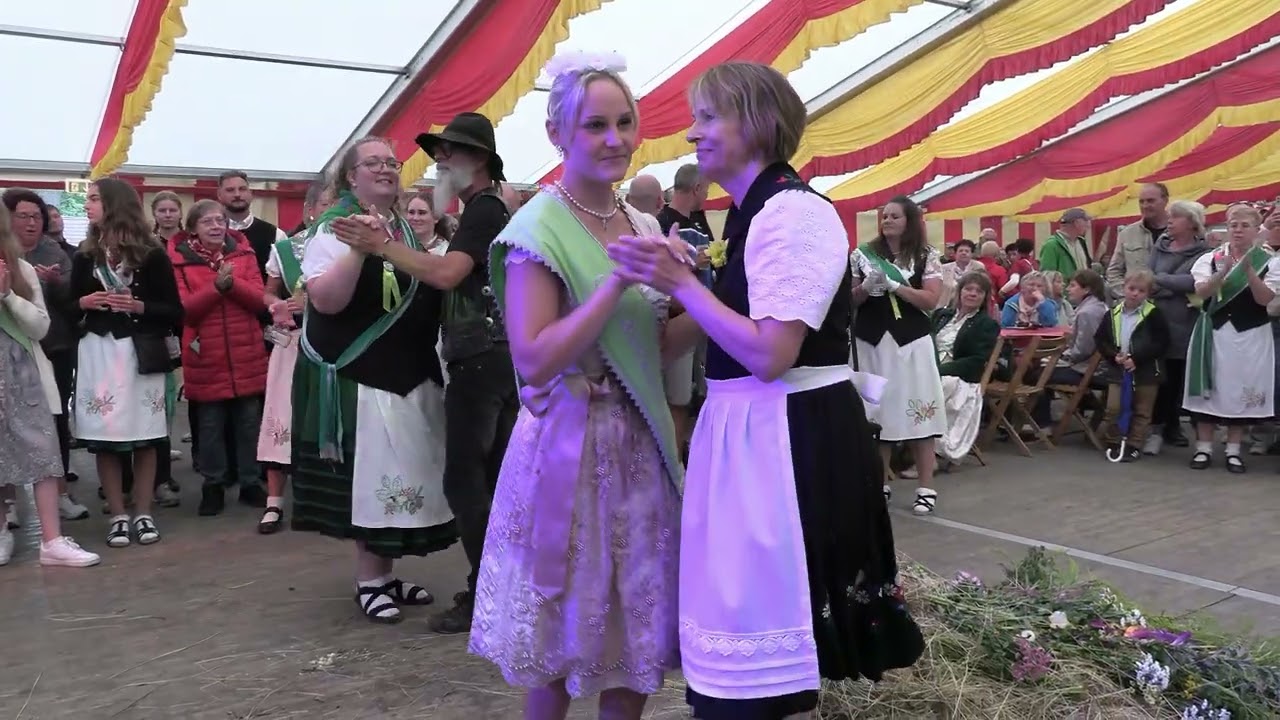 Doku Hüttenrode Grasedanz 2025 Teil 5 Die Heuversteigerung