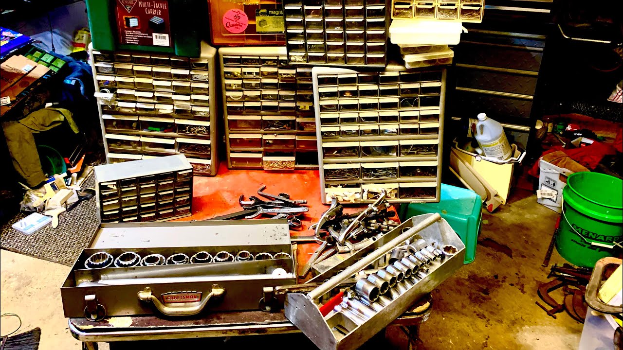 Mecánico retirado estuche Craftsman 3/4 y extras cazando herramientas en Estados Unidos