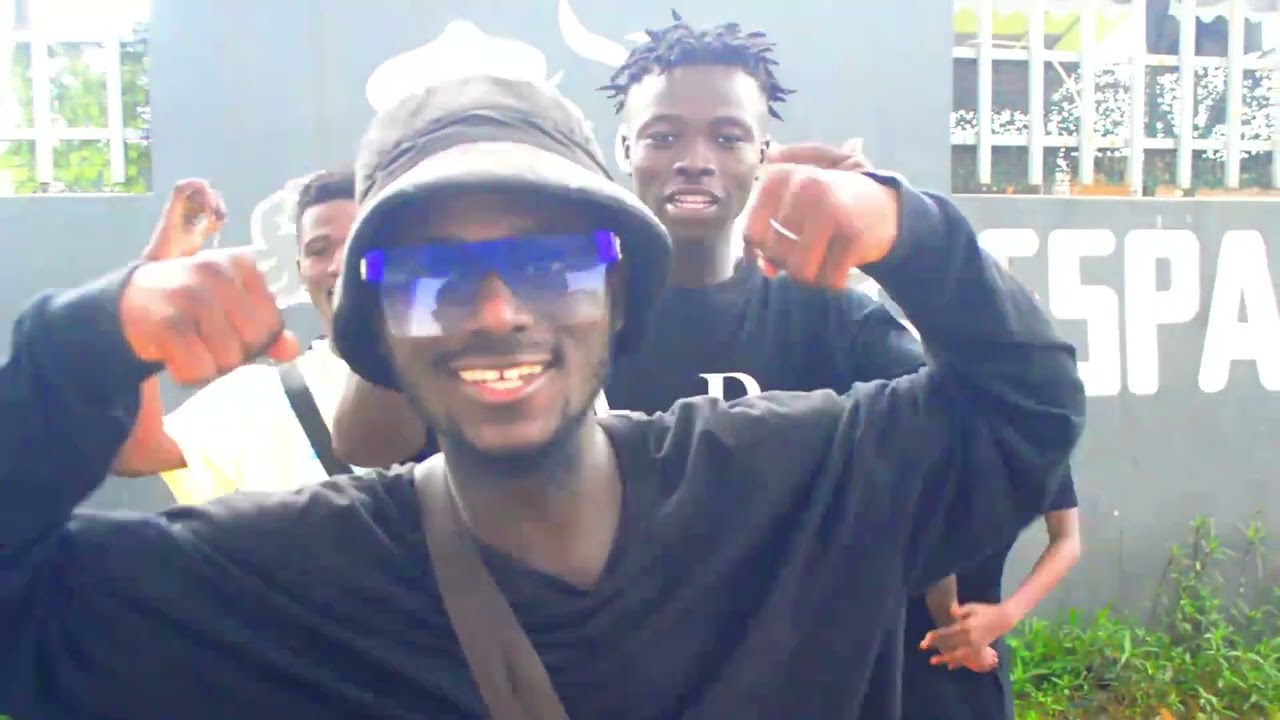 MOMO Plaisir _-_feat-_GENERAL DE DIEU _-_ KONNIE Touré Cho -(CLIP Officiel) 2025.