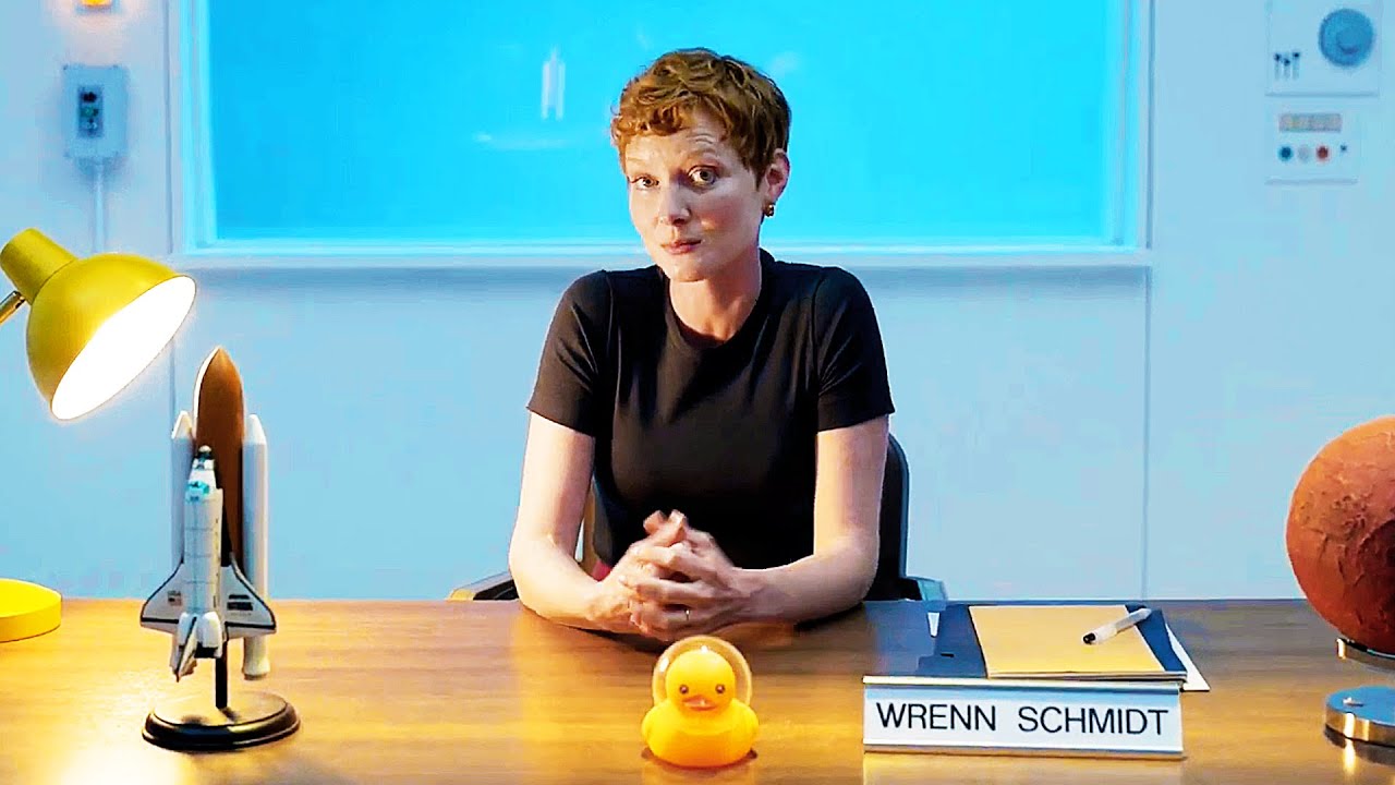 FOR ALL MANKIND Season 3 Featurette - 