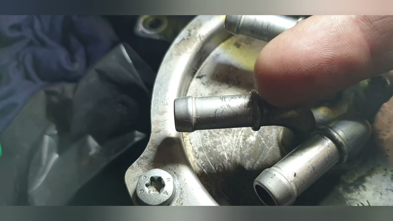 Audi Q7 Quattro(4LB) 3.0 TDI Fuel Filter Replacement, Fuel System Bleeding Without Scan Tool