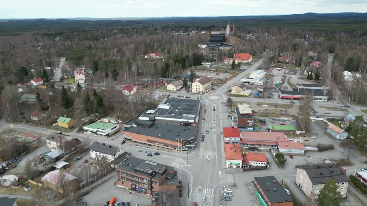 Sightseeing flight quite low over the city center of Outokumpu, Eastern Finland 6.5.23 II