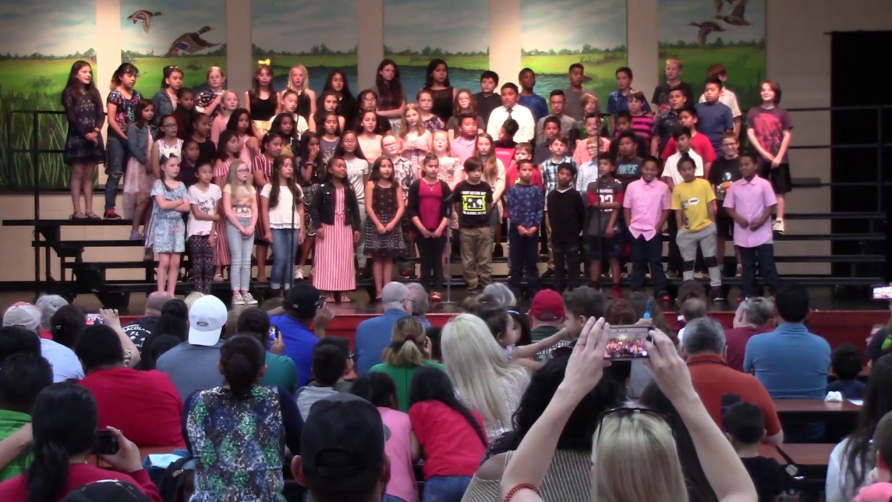 Monitor Elementary 5th Grade Presents 