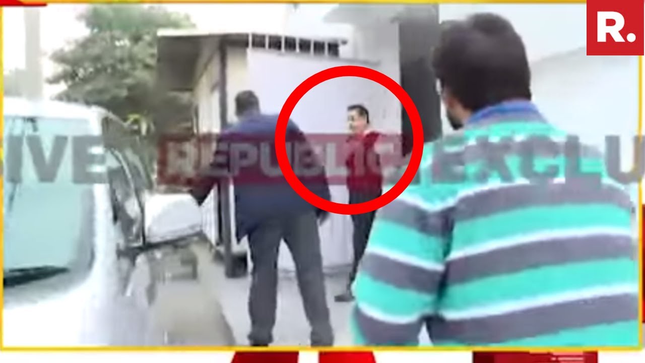 Robert Vadra Evades Republic TV&rsquo;s Questions | Exclusive