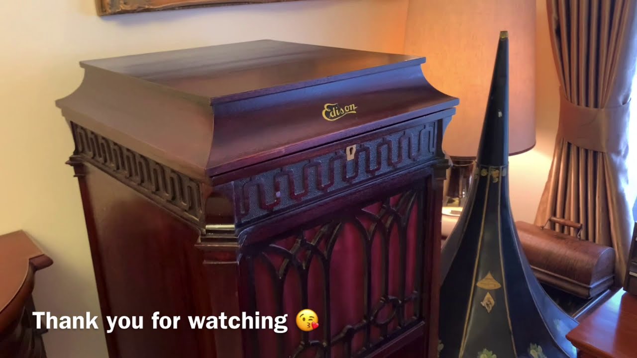 1918, Edison Diamond Disc Phonograph, installing a brand new reproducer soundbox