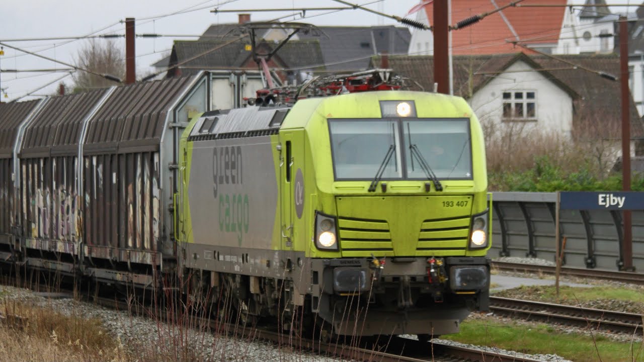 DB EG i Dobbeltraktion og DSB EB med EuroCity til Hamborg | Blandet Tog I Ejby