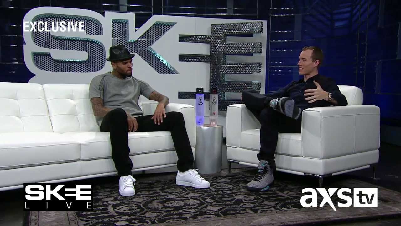 Exclusive: Chris Brown shares the meaning of his Graffiti Art on SKEE Live