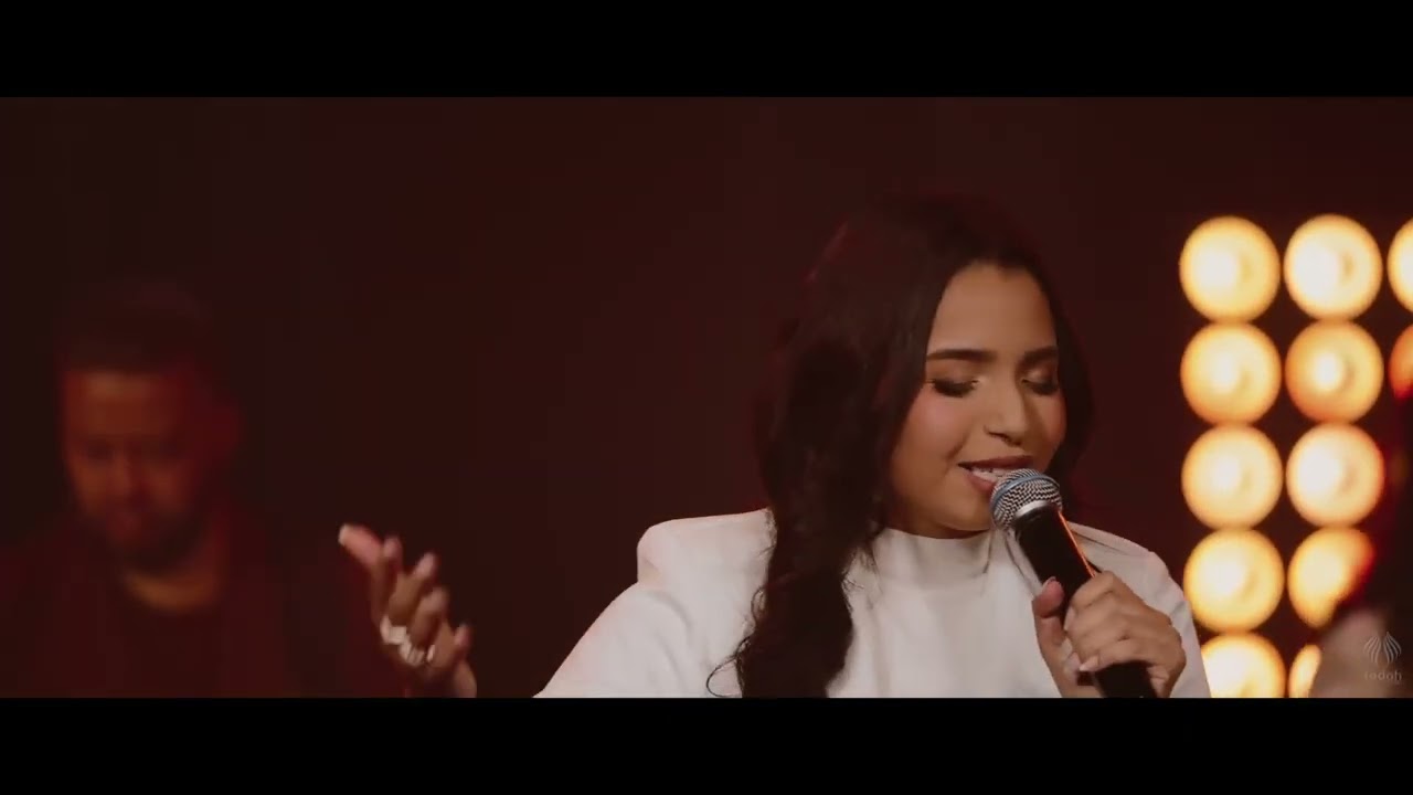 Palavrah Music | Mais Que um Momento - Kiara Vitória