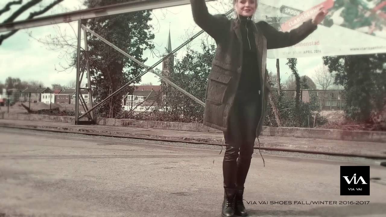 VIA VAI Shoes presents: the Bacon lace up ankle boots