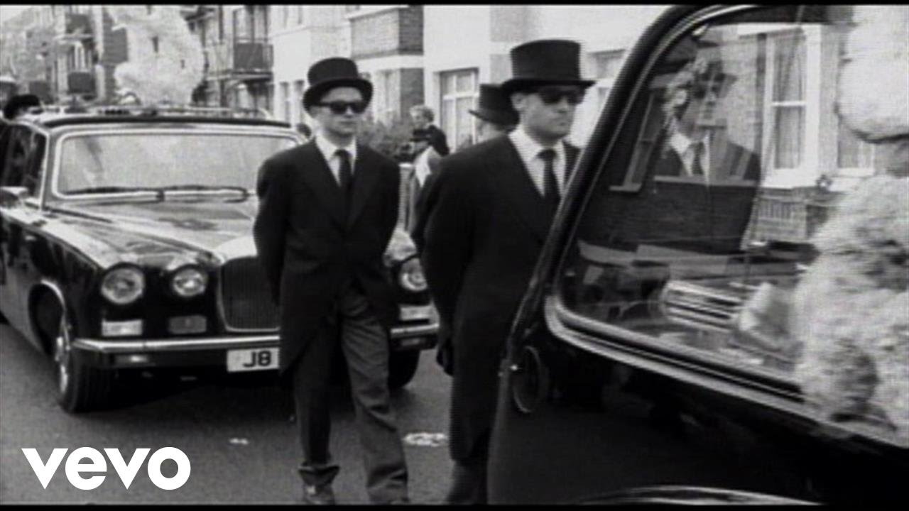 Black Grape - Kelly's Heroes (The Funeral Version)