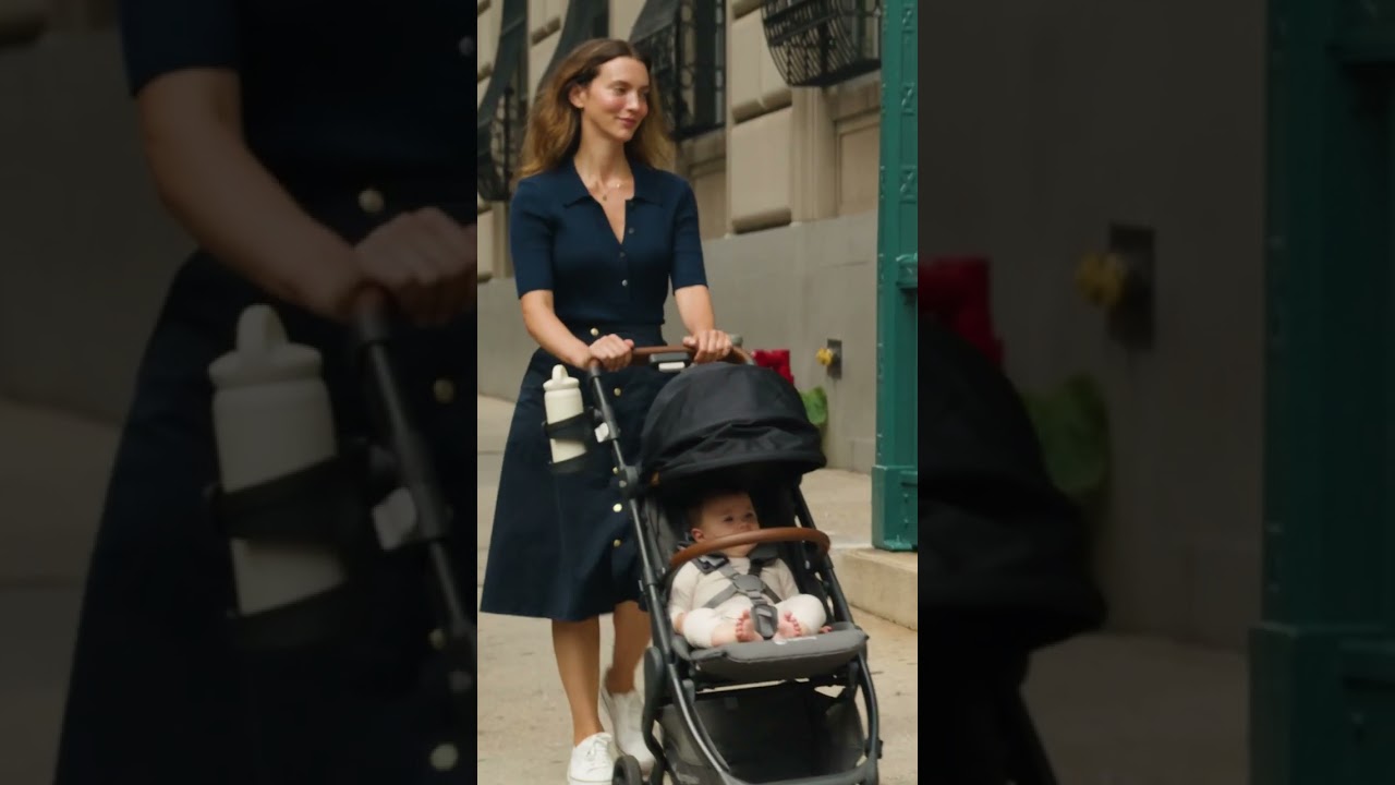 Ergobaby Metro+ Deluxe Stroller | Compact Comfort. Elevated. #ergobaby #strollers #baby #newyork