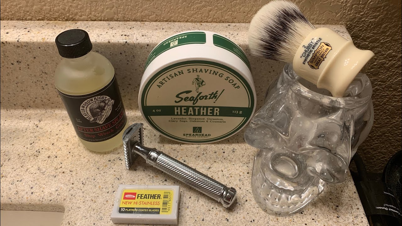 Muhle R41 Twist, Feather Blade, Chubby 2 Synthetic and Vintage Beaver Woodwright Shipwreck Cove.