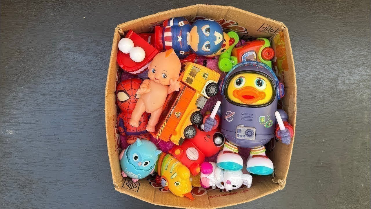 22:32 Minutes Satisfying ASMR &ndash; CoComelon Style Unboxing, Princess Toys & Mini Slide Display