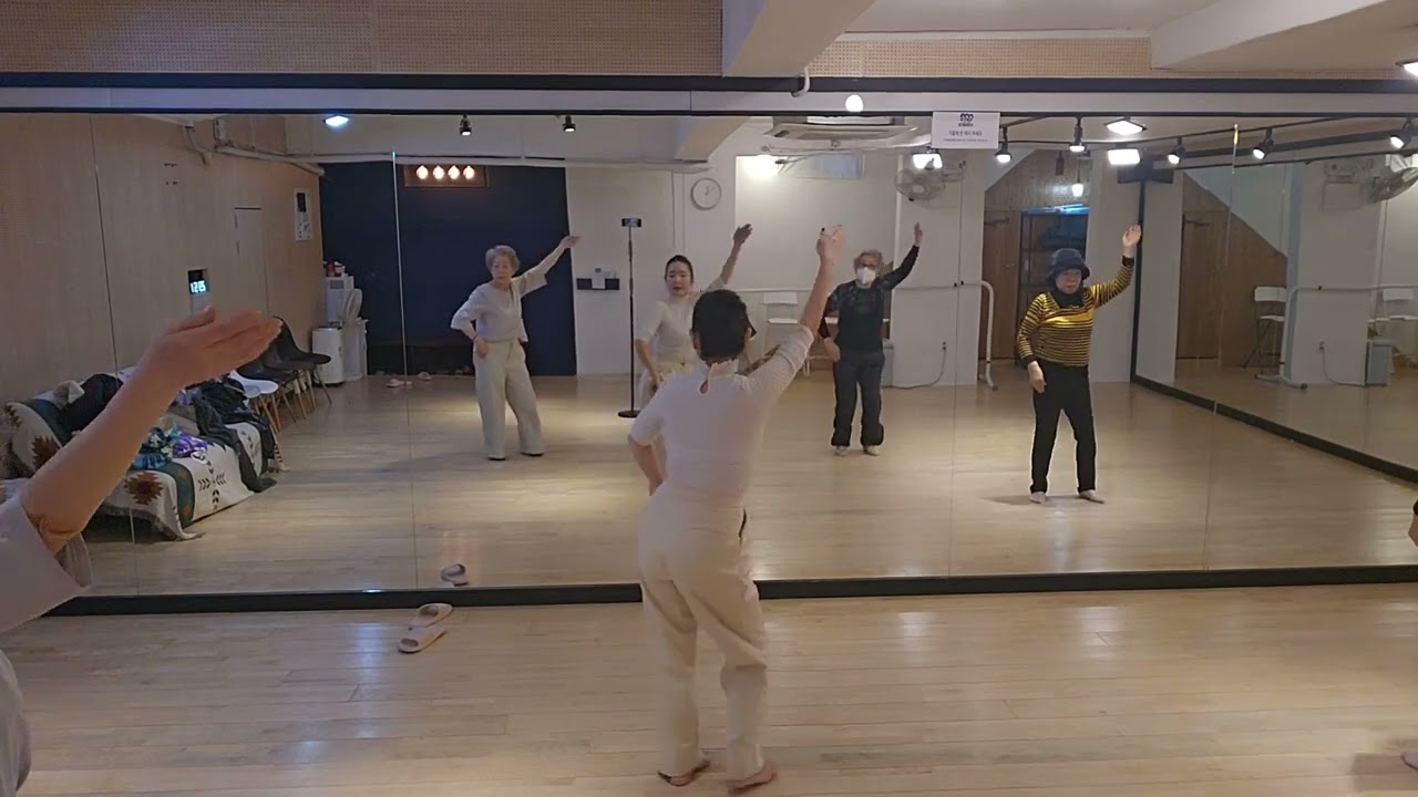 Po la'ila'i  포라이라이 훌라