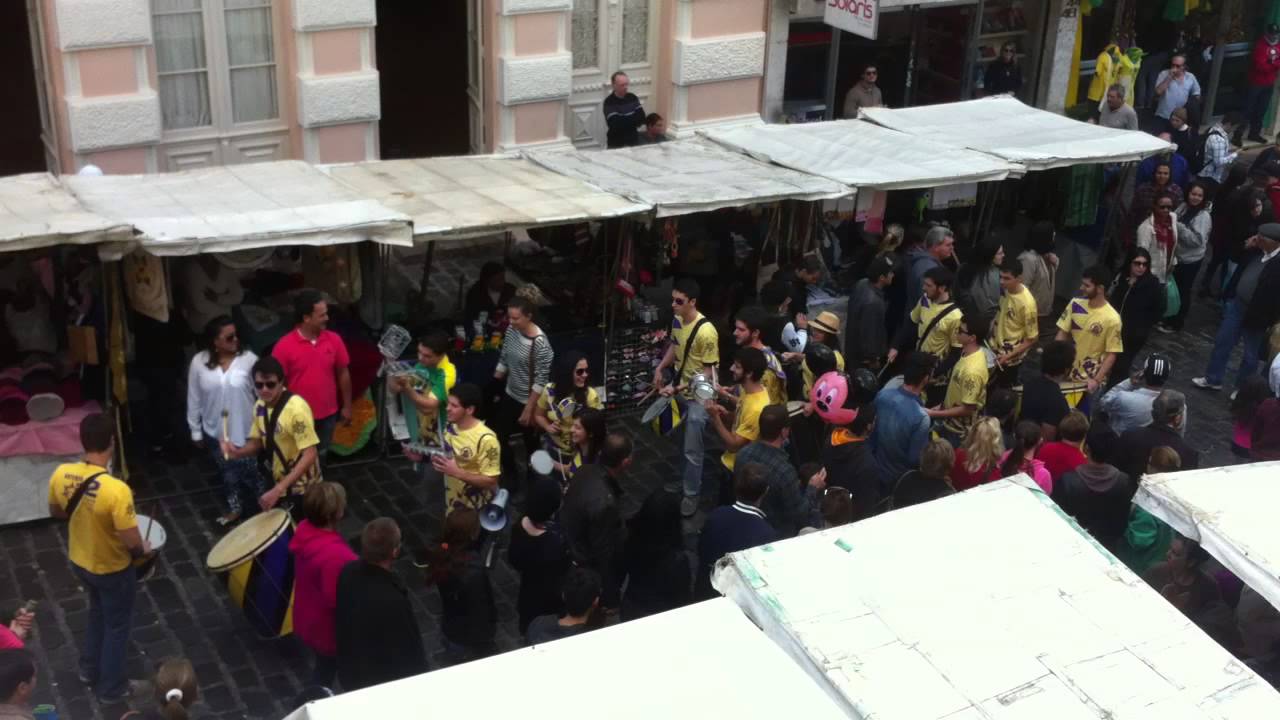 Band on the streets of Curitiba - buildup to Spain-Australia World Cup 2014