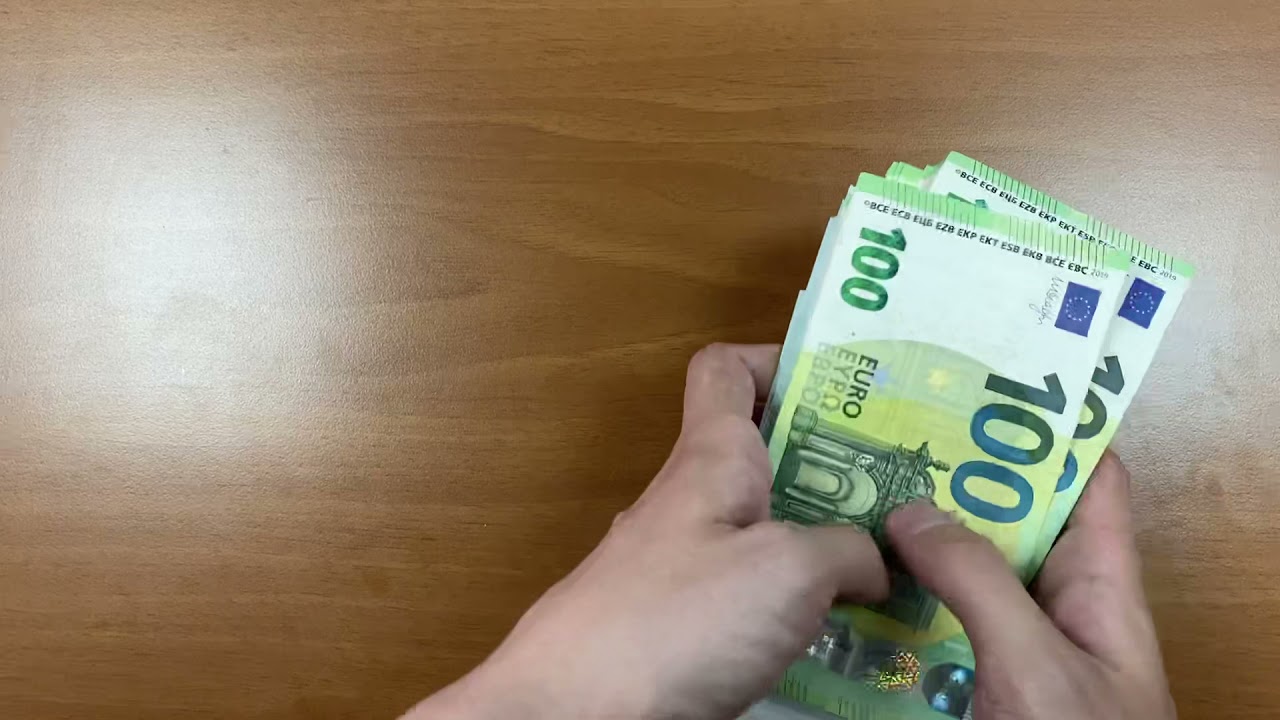 ASMR - Counting crispy 100 euro banknotes - perfect sound - &euro;&euro;&euro;