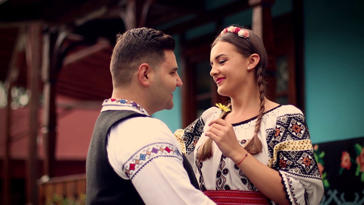 Ovidiu Furnea  -  Am o mandra la mijloc de sat  (Video Oficial)