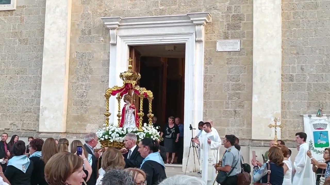 Festa di San Giovanni e la Madonna di Pasano 2022 a Sava - Uscita processione