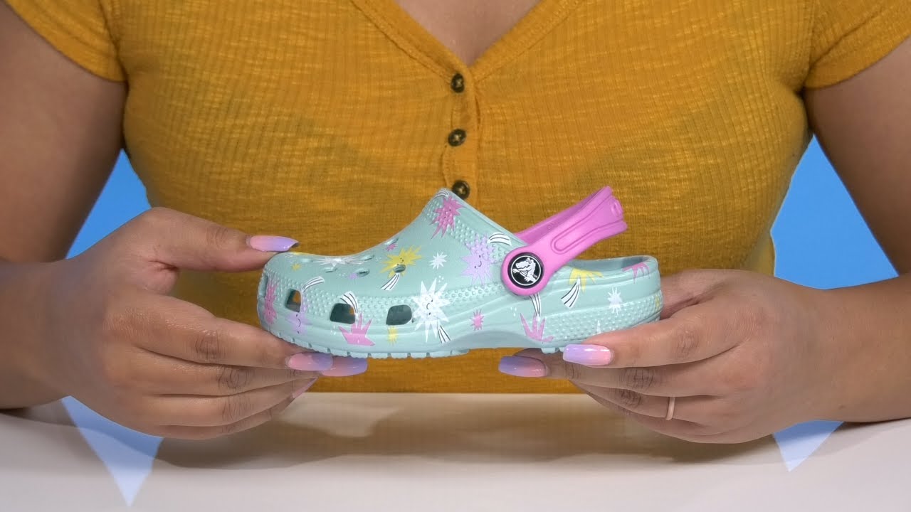 Crocs Kids Classic Clog - Seasonal Graphic (Toddler) SKU: 9613195