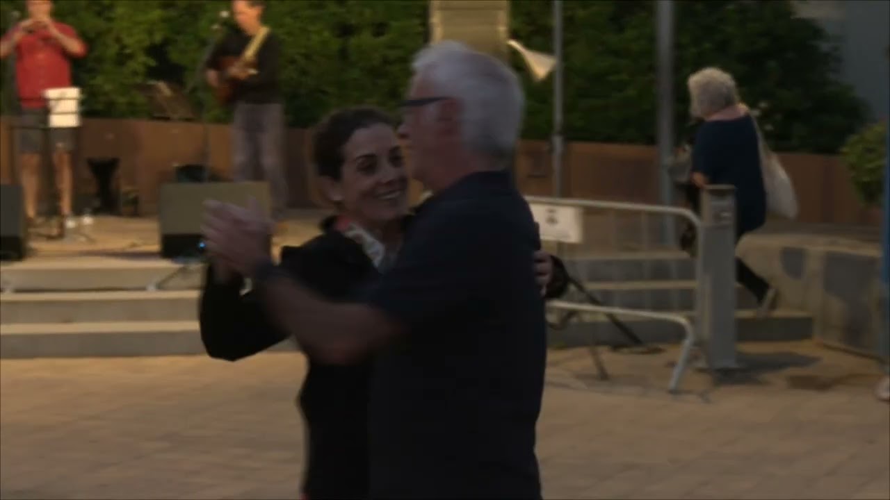 El Ball de Diables i Drac de Montornès ha celebrat el 30è Festival folk Balla Montornès