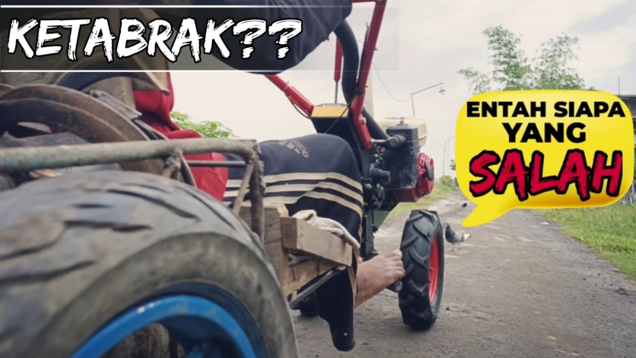 Hampir nabrak?? Traktor quick cakar baja