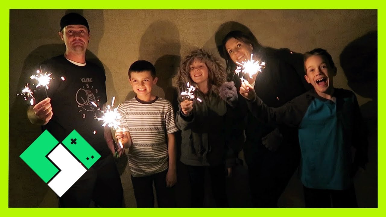 FUN FILLED NEW YEAR'S EVE (12.31.15 - Day 1370) | Clintus.tv