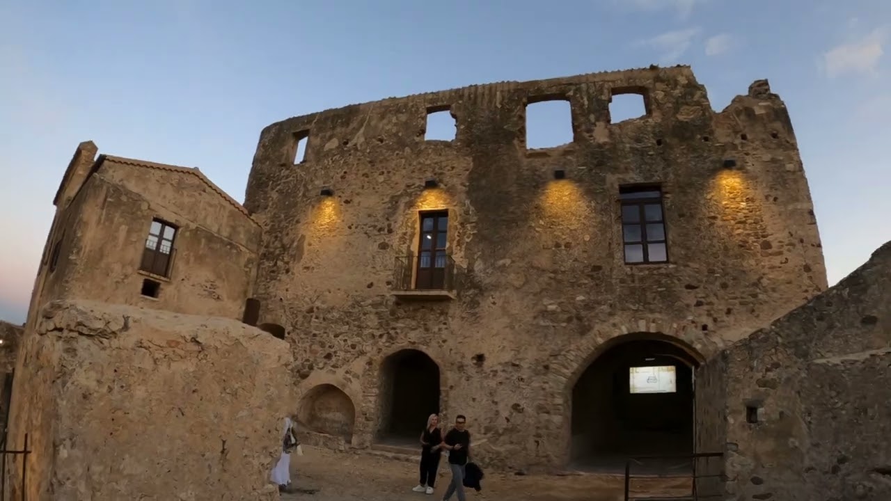ROCCA IMPERIALE  -  IL CASTELLO
