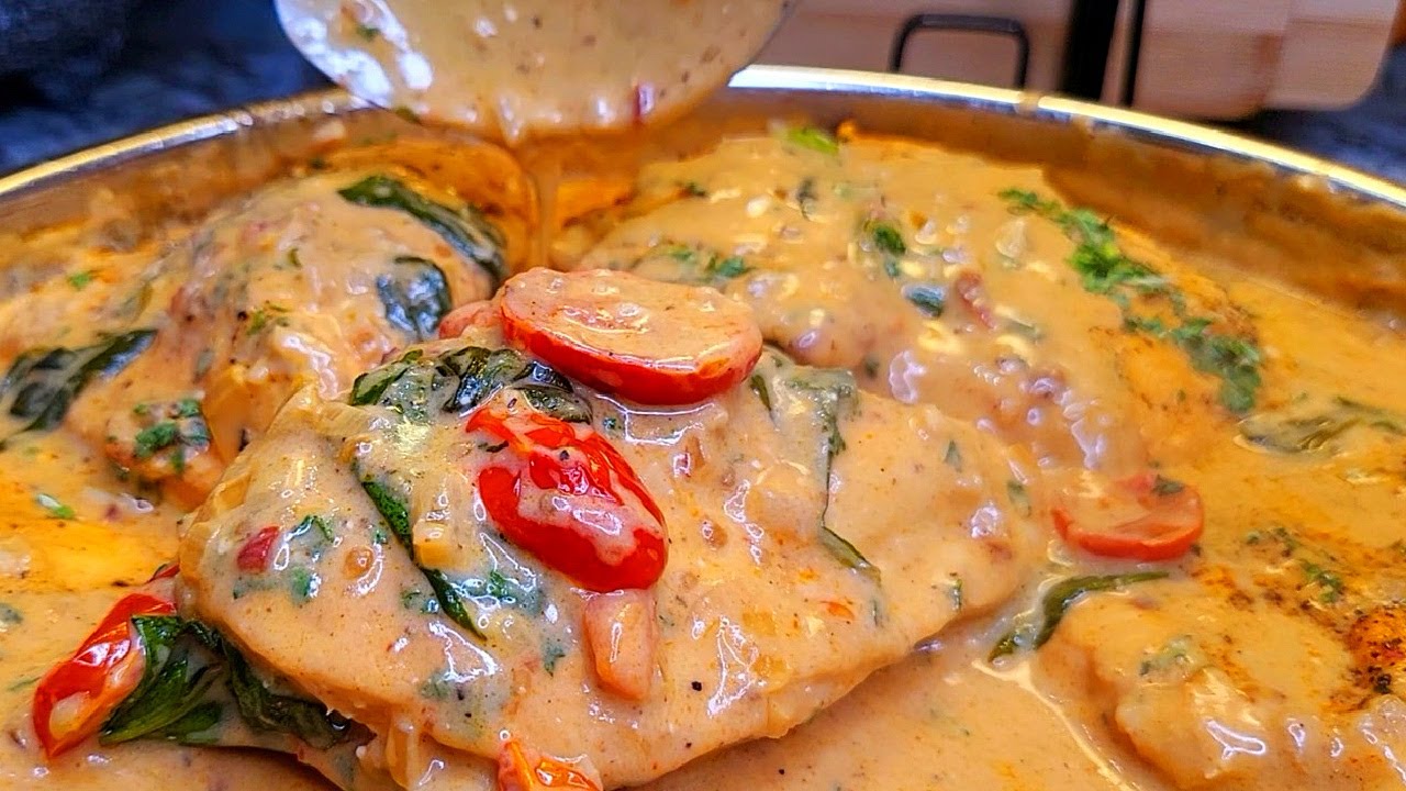 Рецепт курицы чипотле в сливочном соусе | Вам стоит это попробовать | Simply Mamá Cooks