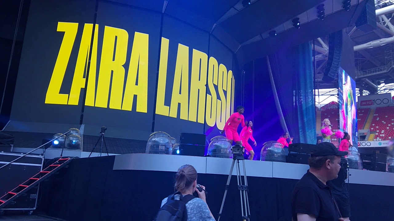 Zara Larsson - Symphony (Live at Otkritie Arena, Moscow)