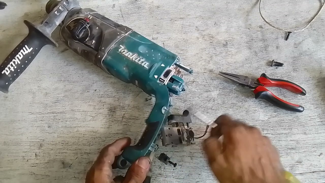 martelete makita nao liga, martelete makita parou de funcionar, martelete makita hr42470,   hr42470,