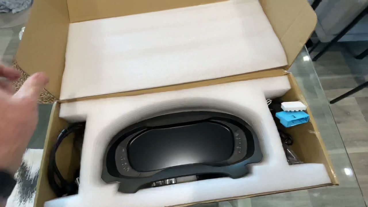 Unboxing Digital Dash for MK6 Golf (Going in a GTI)