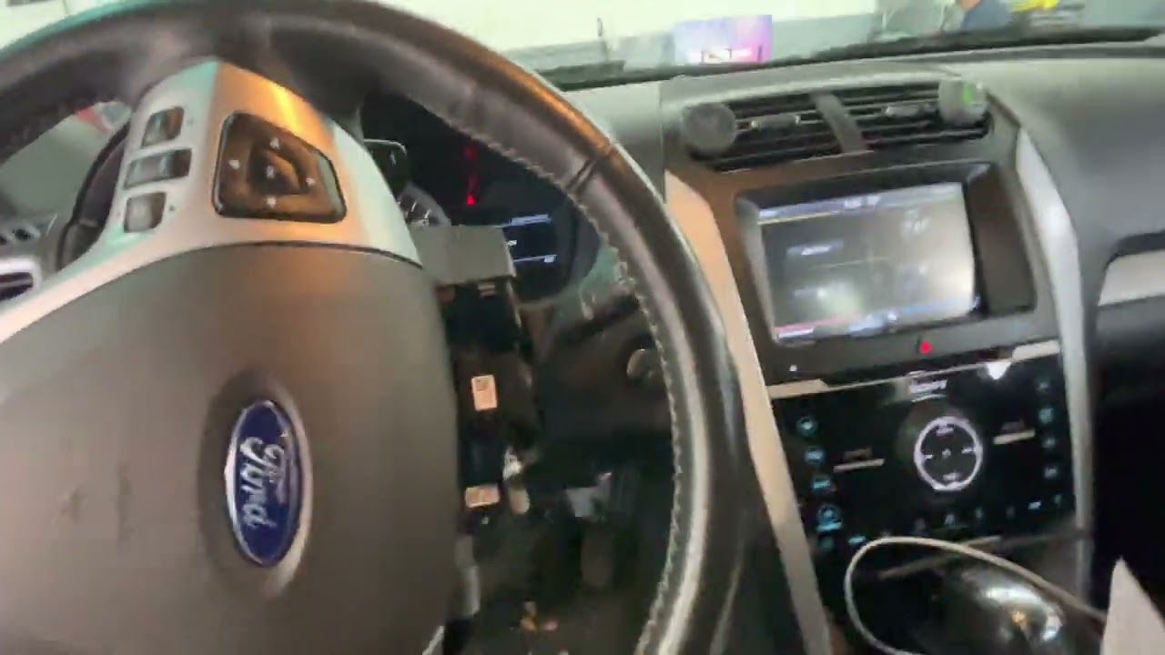 Ford explorer problema con el limpia parabrisas o plumillas.