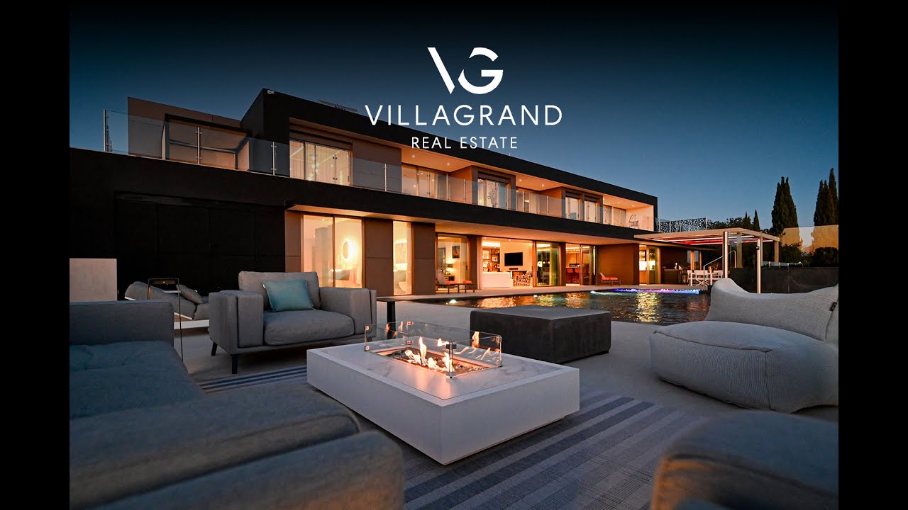 Modern Villa with Stunning Sunsets #algarve #portugal