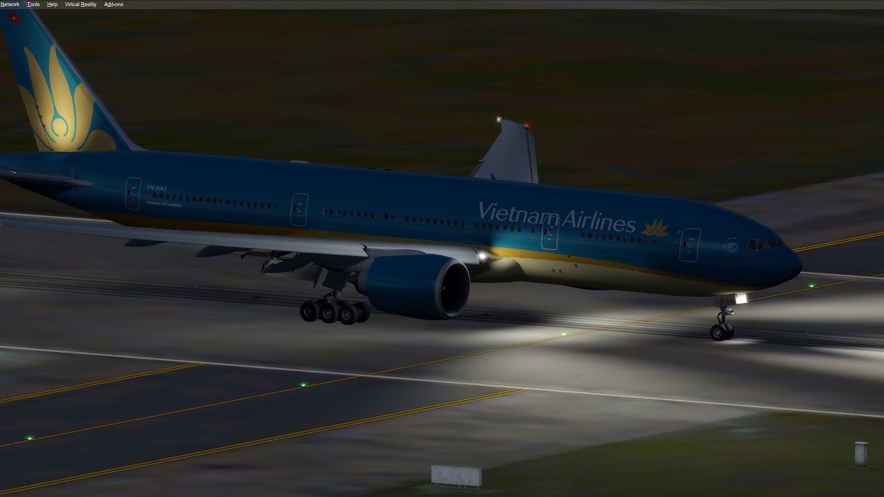 Noi Bai (VVNB) - ShangHai PuDong (ZSPD) - Landing - Tower View