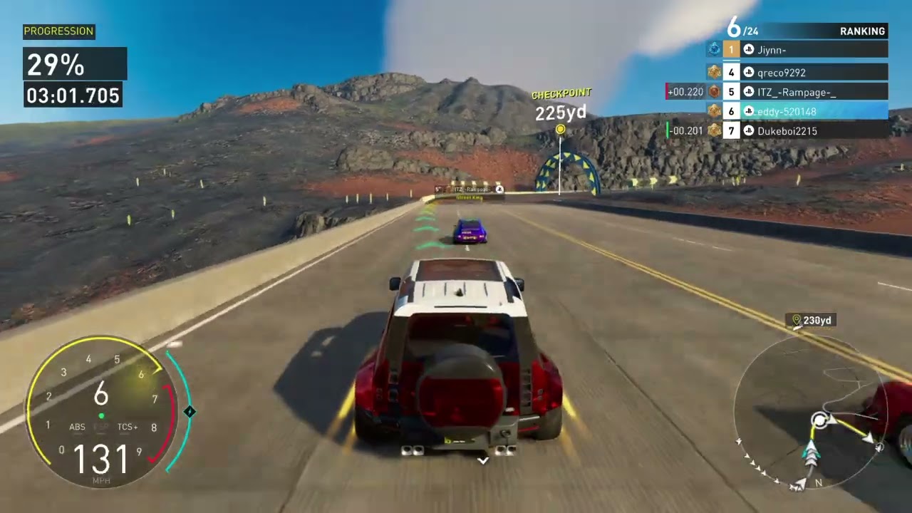 Awesome Grand race camaro vs mercedes THE CREW™ MOTORFEST
