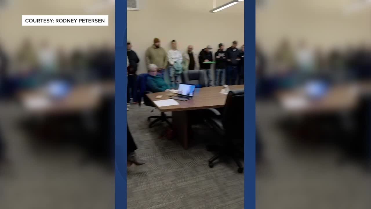 Atlantic school counselor accused of inappropriate messages as parents demand firing