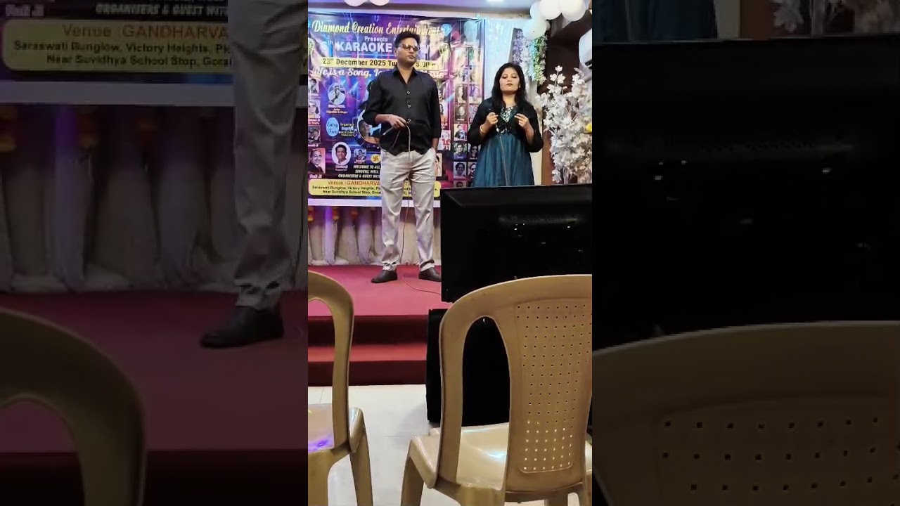 Song - Muze neend na aaye Muze Chain na Aaye / with Raani 