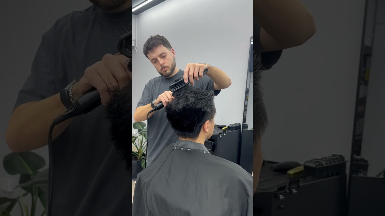 Wahl barber of the year 2025